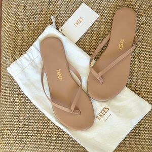 TKEES Women's Beige Flip Flop Sandals